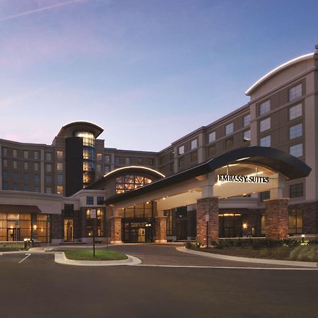 Embassy Suites Springfield Ngoại thất bức ảnh