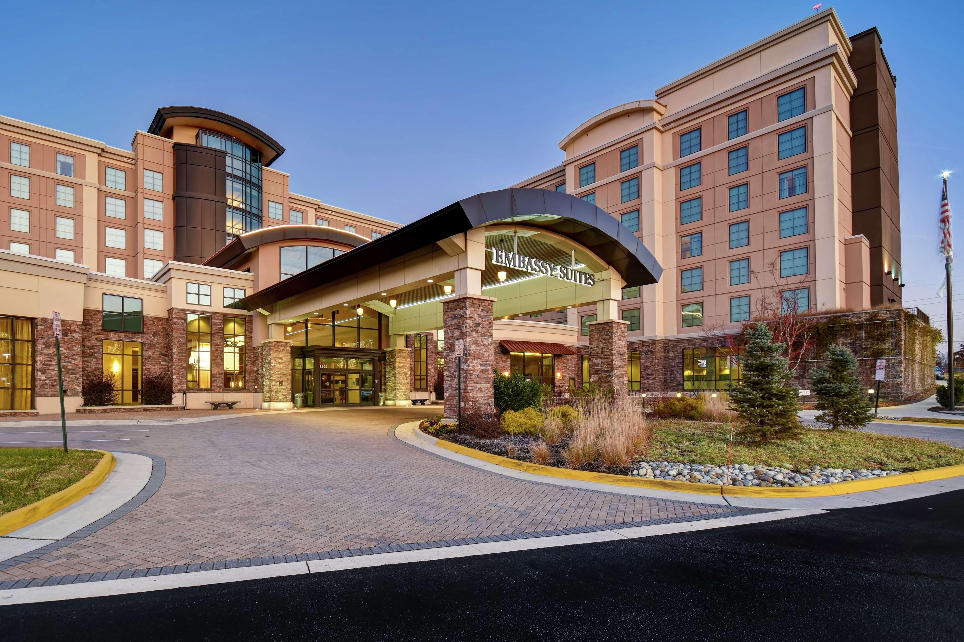 Embassy Suites Springfield Ngoại thất bức ảnh