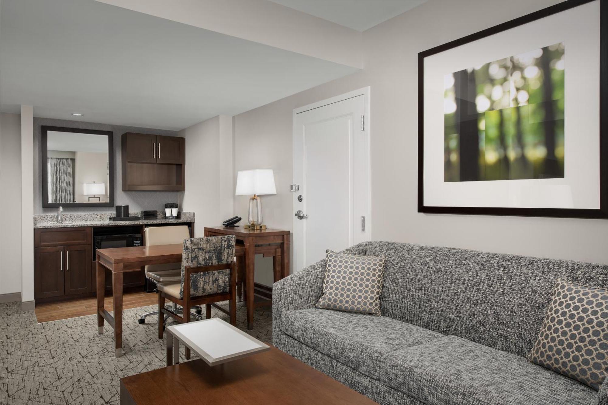 Embassy Suites Springfield Phòng bức ảnh