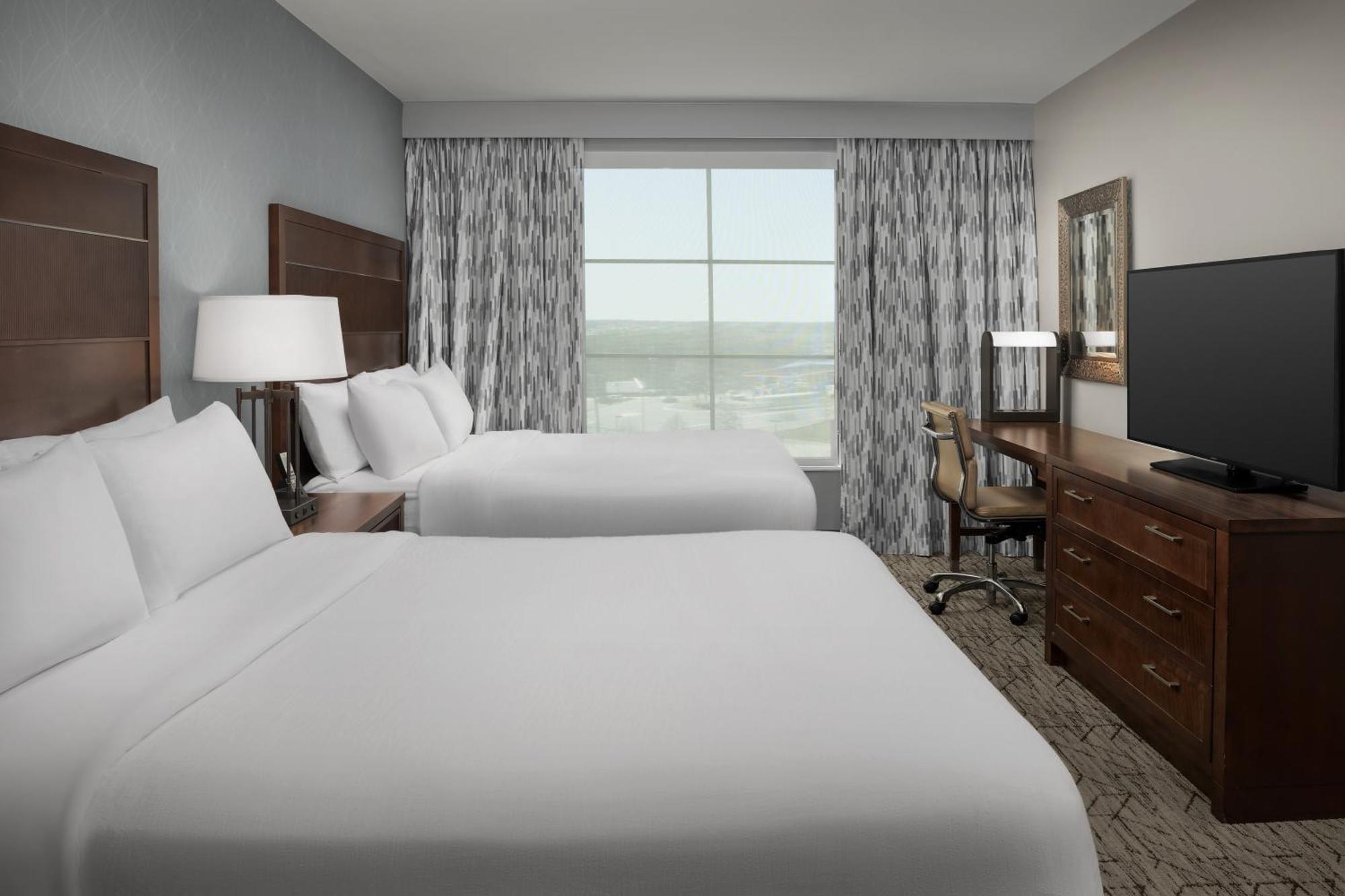 Embassy Suites Springfield Phòng bức ảnh